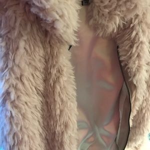 ❗️NEW ITEM❗️ABS fur vest